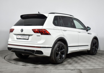 Подержанный автомобиль Volkswagen Tiguan 2021 года (5 фото)