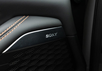 Подержанный автомобиль Changan UNI-K 2023 года (21 фото)