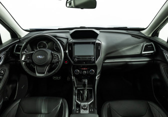 Подержанный автомобиль Subaru Forester Suv 2021 года (13 фото)