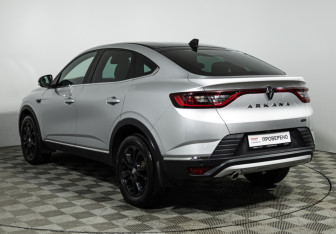 Подержанный автомобиль Renault Arkana 2021 года (7 фото)