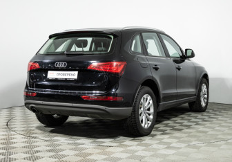 Подержанный автомобиль Audi Q5 2015 года (5 фото)