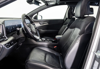 Подержанный автомобиль Kia Sportage 2023 года (22 фото)