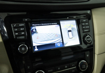 Подержанный автомобиль Nissan X-Trail 2019 года (16 фото)