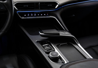 Подержанный автомобиль Changan UNI-T 2023 года (15 фото)