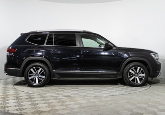 Подержанный автомобиль Volkswagen Teramont 2021 года (4 фото)