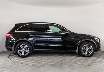 Подержанный автомобиль Mercedes-Benz GLC Coupe 2016 года (4 фото)