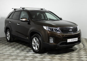 Подержанный автомобиль Kia Sorento 2019 года (3 фото)
