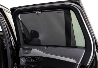 Подержанный автомобиль Volvo XC90 2021 года (30 фото)