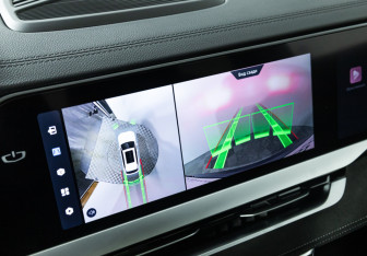 Подержанный автомобиль Geely Monjaro 2024 года (18 фото)