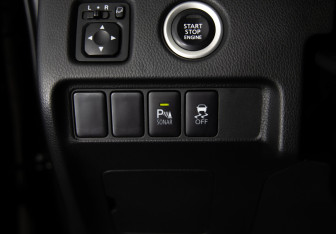 Подержанный автомобиль Mitsubishi Pajero Sport 2022 года (22 фото)