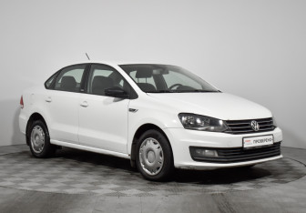 Подержанный автомобиль Volkswagen Polo Sedan 2017 года (3 фото)