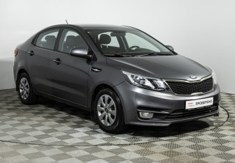 Подержанный автомобиль Kia Rio Sedan 2015 года (3 фото)