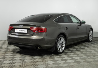 Подержанный автомобиль Audi A5 Liftback 2015 года (5 фото)