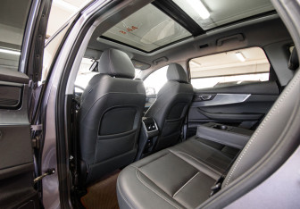 Подержанный автомобиль Chery Tiggo 7 Pro Max 2023 года (10 фото)