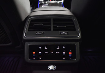 Подержанный автомобиль Audi A7 2019 года (16 фото)