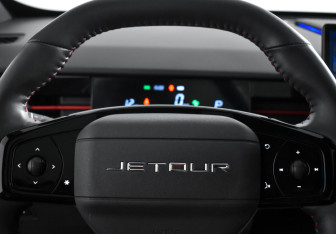 Подержанный автомобиль Jetour Dashing 2024 года (17 фото)