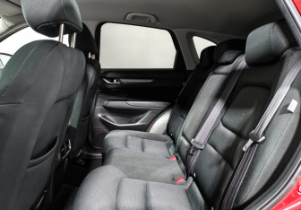 Подержанный автомобиль Mazda CX-5 2017 года (12 фото)