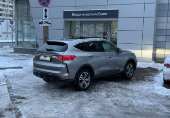 Подержанный автомобиль Haval F7 2024 года (4 фото)