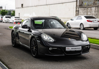 Подержанный автомобиль Porsche Cayman 2010 года (5 фото)