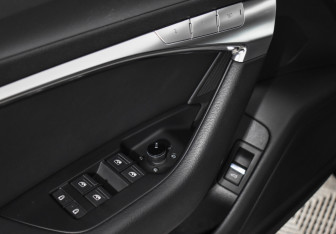 Подержанный автомобиль Audi A6 Sedan 2019 года (10 фото)