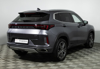 Подержанный автомобиль Exeed LX 2023 года (5 фото)