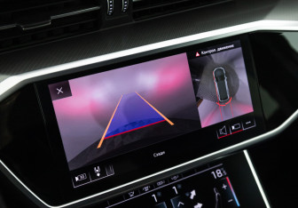 Подержанный автомобиль Audi A6 Wagon 2018 года (15 фото)