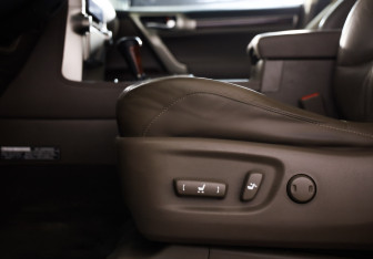 Подержанный автомобиль Lexus GX 2012 года (23 фото)