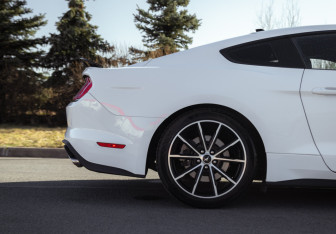 Подержанный автомобиль Ford Mustang Coupe 2020 года (21 фото)