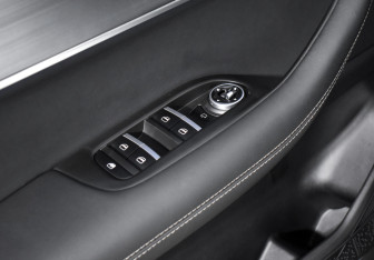 Подержанный автомобиль Chery Tiggo 7 Pro Max 2023 года (10 фото)