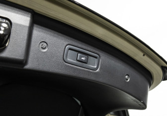 Подержанный автомобиль Infiniti FX 2012 года (16 фото)