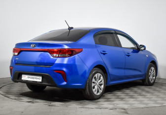 Подержанный автомобиль Kia Rio Sedan 2017 года (5 фото)