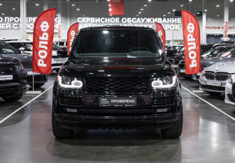 Подержанный автомобиль Land Rover Range Rover 2014 года (3 фото)