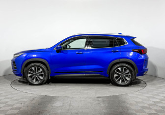Подержанный автомобиль Exeed LX 2023 года (8 фото)