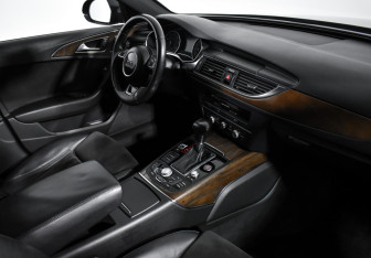Подержанный автомобиль Audi A6 Sedan 2014 года (13 фото)
