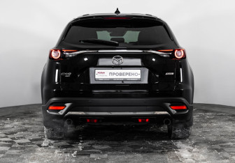 Подержанный автомобиль Mazda CX-9 2019 года (6 фото)