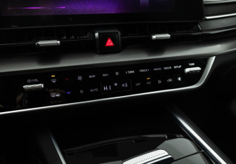 Подержанный автомобиль Kia Sportage 2024 года (18 фото)