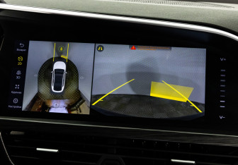 Подержанный автомобиль Geely Tugella 2024 года (19 фото)