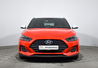 Подержанный автомобиль Hyundai Veloster 2018 года (2 фото)