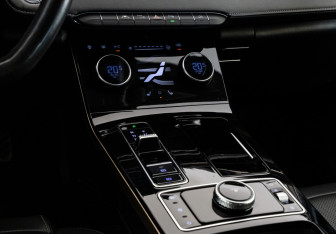 Подержанный автомобиль Exeed LX 2022 года (13 фото)