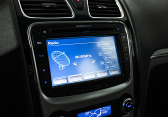 Подержанный автомобиль Geely Emgrand EC7 Sedan 2013 года (17 фото)