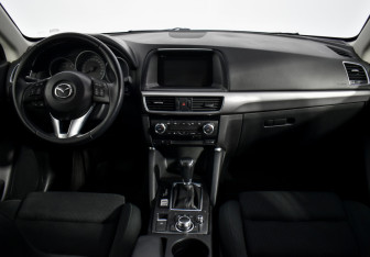 Подержанный автомобиль Mazda CX-5 2015 года (15 фото)