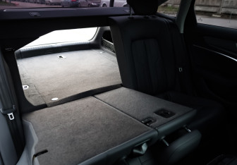 Подержанный автомобиль Audi A6 Sedan 2020 года (25 фото)