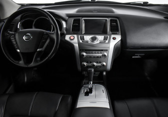 Подержанный автомобиль Nissan Murano Suv 2015 года (19 фото)