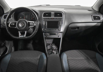 Подержанный автомобиль Volkswagen Polo Sedan 2019 года (13 фото)