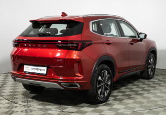 Подержанный автомобиль Exeed LX 2023 года (5 фото)