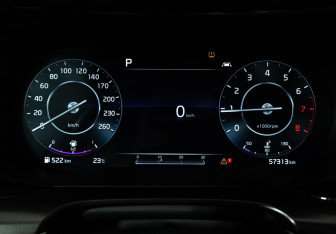 Подержанный автомобиль Kia K5 2020 года (12 фото)