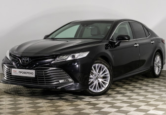 Подержанный автомобиль Toyota Camry Sedan 2018 года (2 фото)