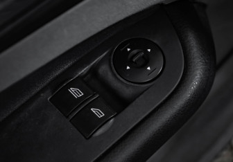 Подержанный автомобиль Ford Focus Sedan 2008 года (15 фото)