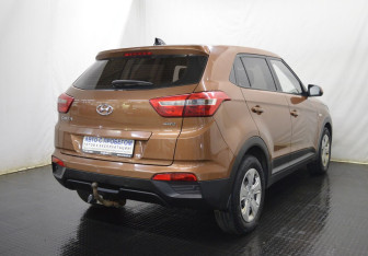 Подержанный автомобиль Hyundai Creta 2017 года (5 фото)