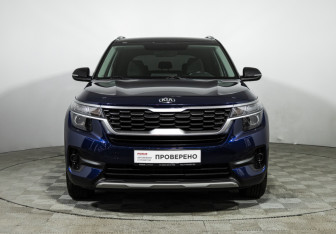 Подержанный автомобиль Kia Seltos 2020 года (2 фото)
